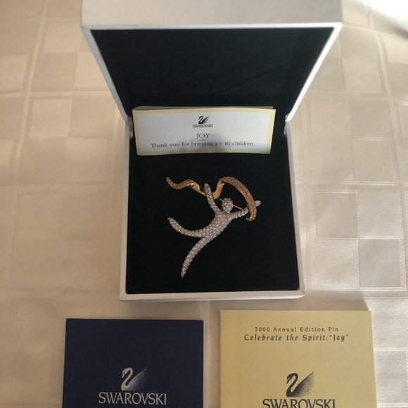 Swarovski 2000 Celebrate the Spirit “Joy” pin. - Picture 5 of 8